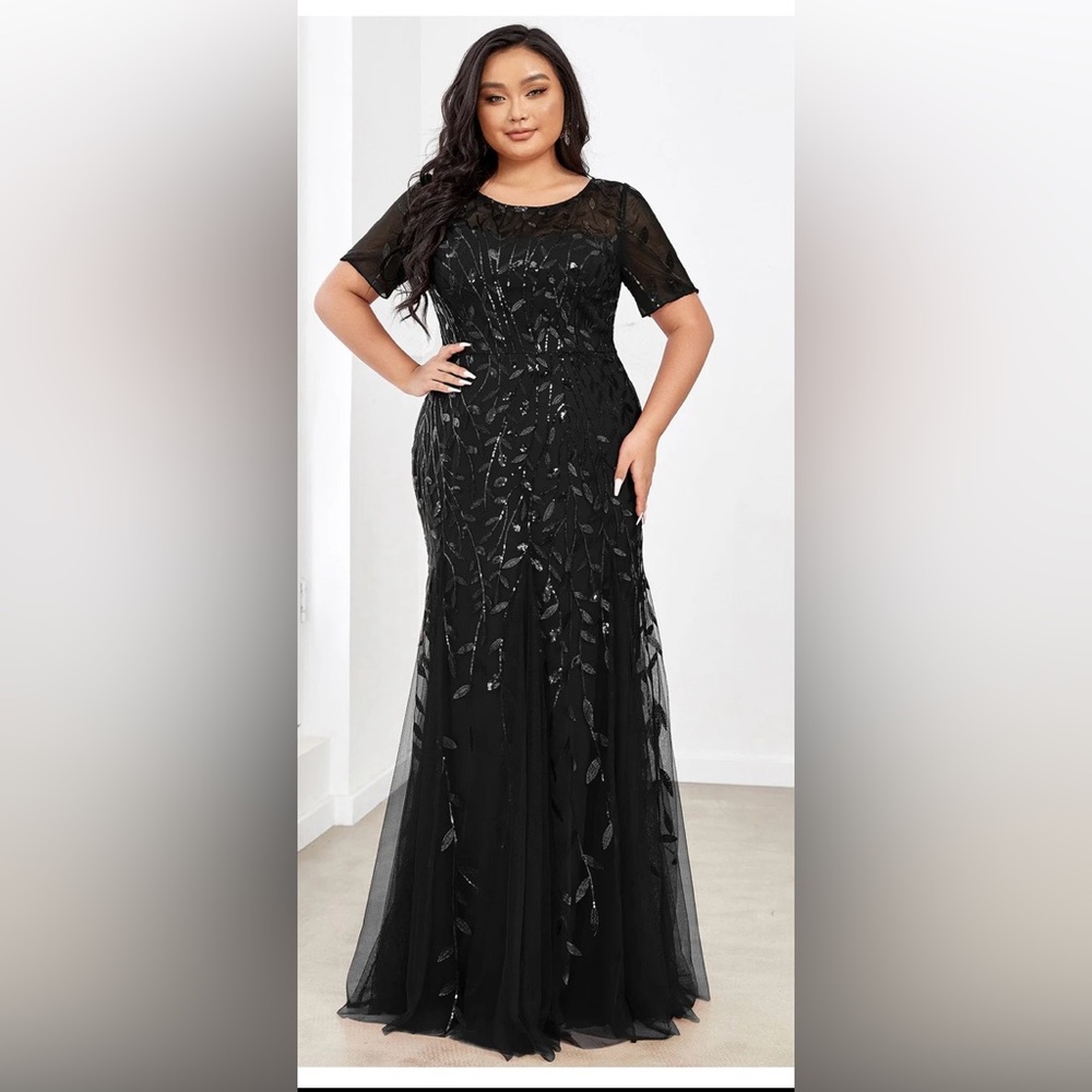NWT Women’s Size 10 Tulle Formal Dress
